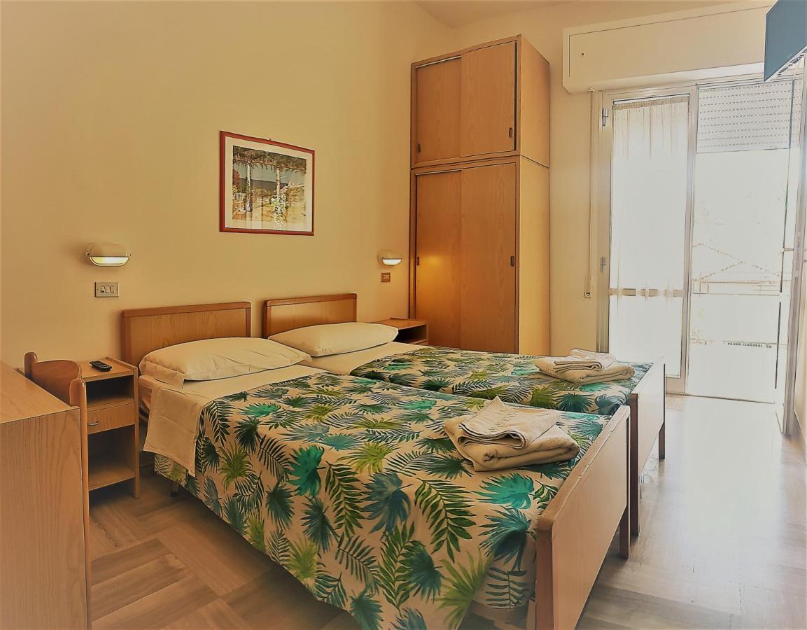 Hotel Giordo Rimini Eksteriør billede