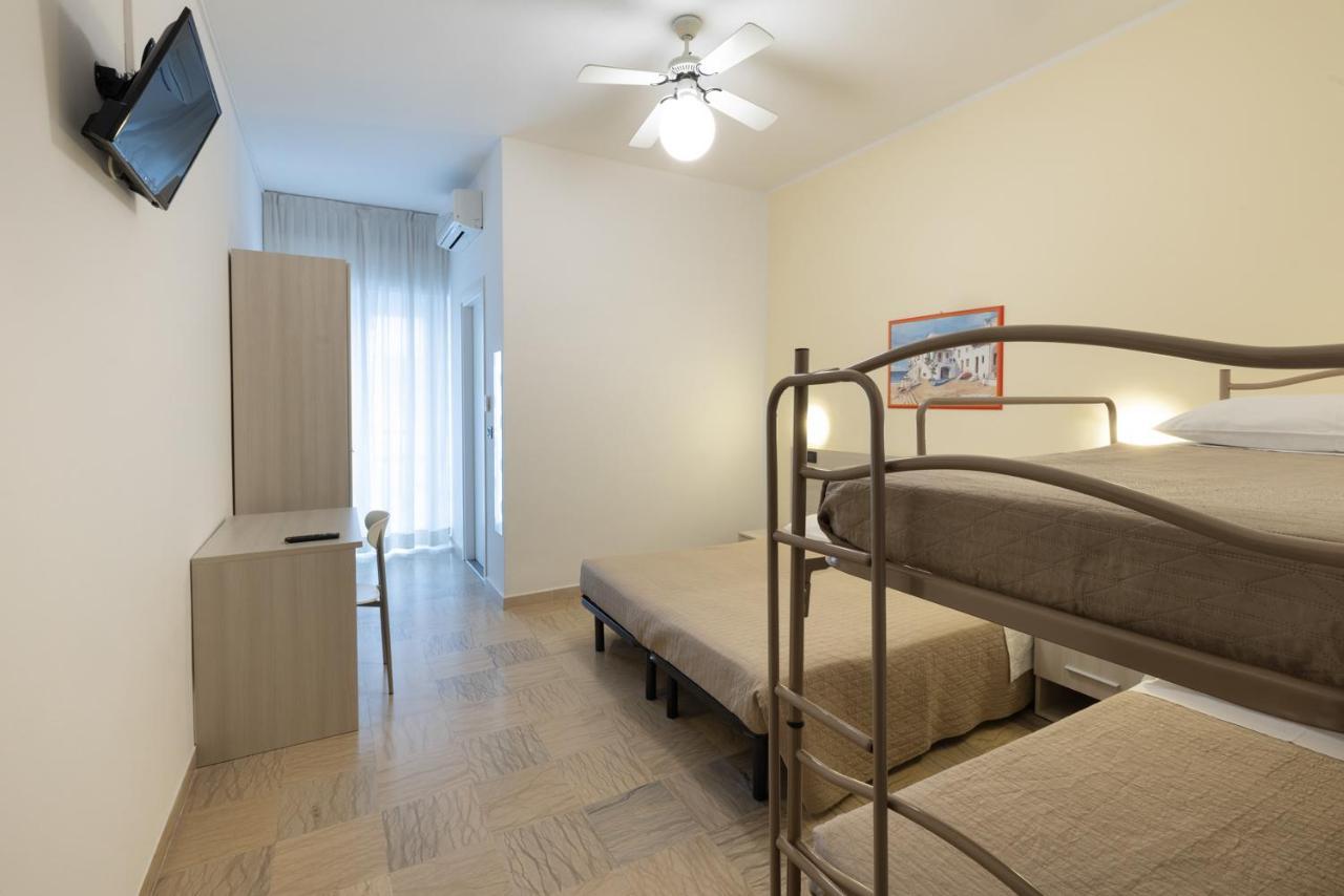 Hotel Giordo Rimini Eksteriør billede