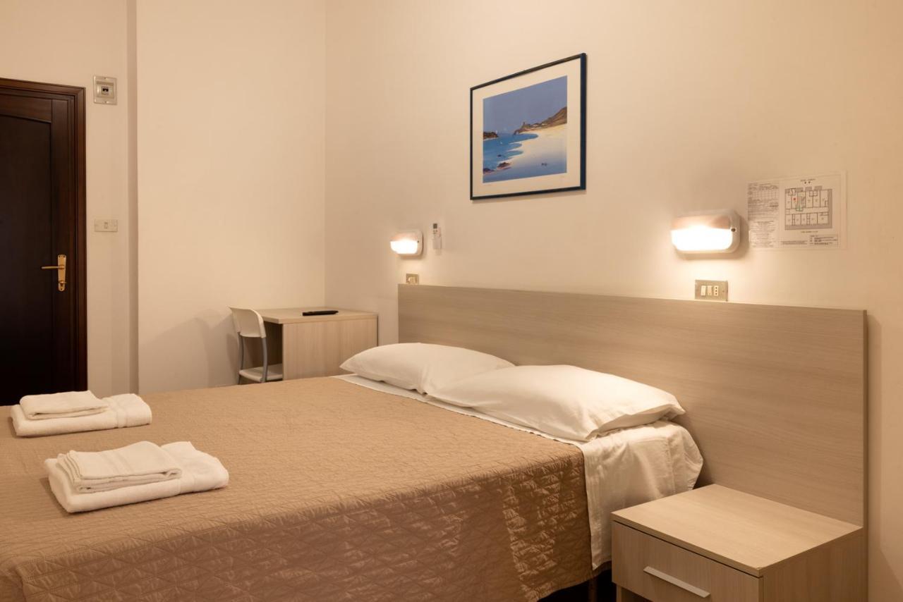 Hotel Giordo Rimini Eksteriør billede